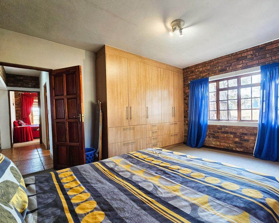 11 Bedroom Property for Sale in Oranjeville Free State